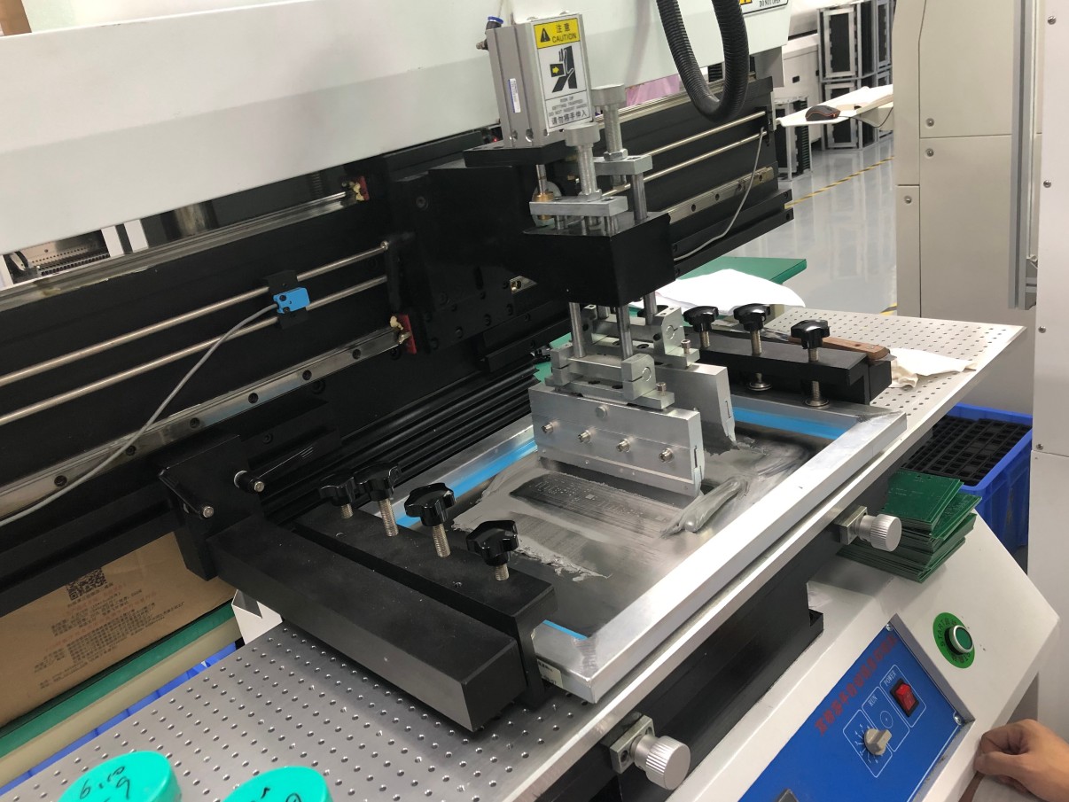 SMT,SMT包工包料,SMT代工代料,SMT工廠,SMT加工,SMT貼片,SMT貼片加工,電子加工廠,廣州SMT,廣州電子加工廠,廣州貼片加工,貼片加工,smt廠,smt電子廠,smt之家,專(zhuān)業(yè)smt,smt專(zhuān)業(yè)貼片打樣,smt快速打樣,smt生產(chǎn)廠家,smt電子公司,smt制造